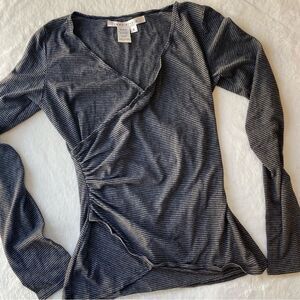 MAX STUDIO Long Sleeve Ruched Faux Wrap Top - Gray Striped Size Small